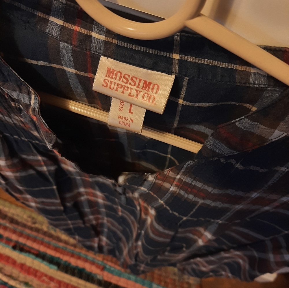 Mossimo 5 Button Top Great Condition - Picture 8 of 9